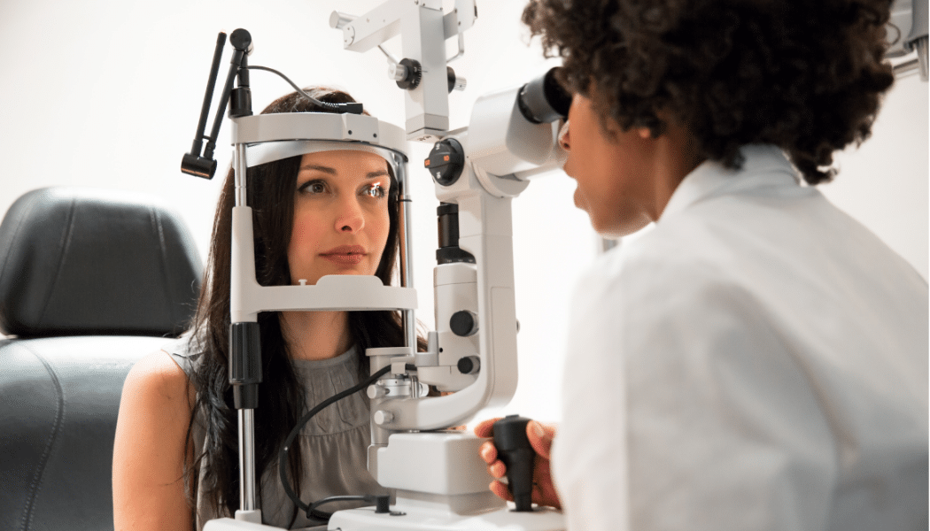 Examen visual completo en Barnes Talero EyeCare Nashville