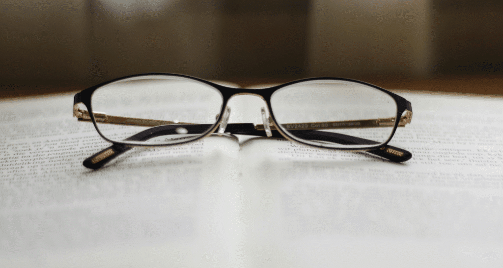 Do Reading Glasses Help With Eye Strain